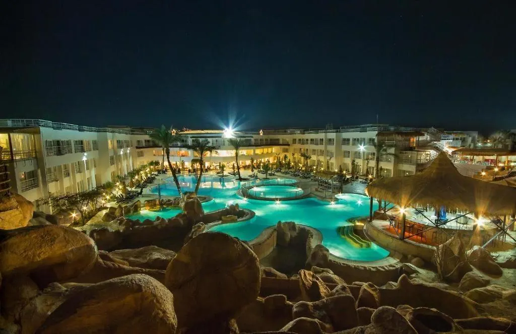 Swiss Heaven Sharming Inn Hotel-Couples & Families Only-1